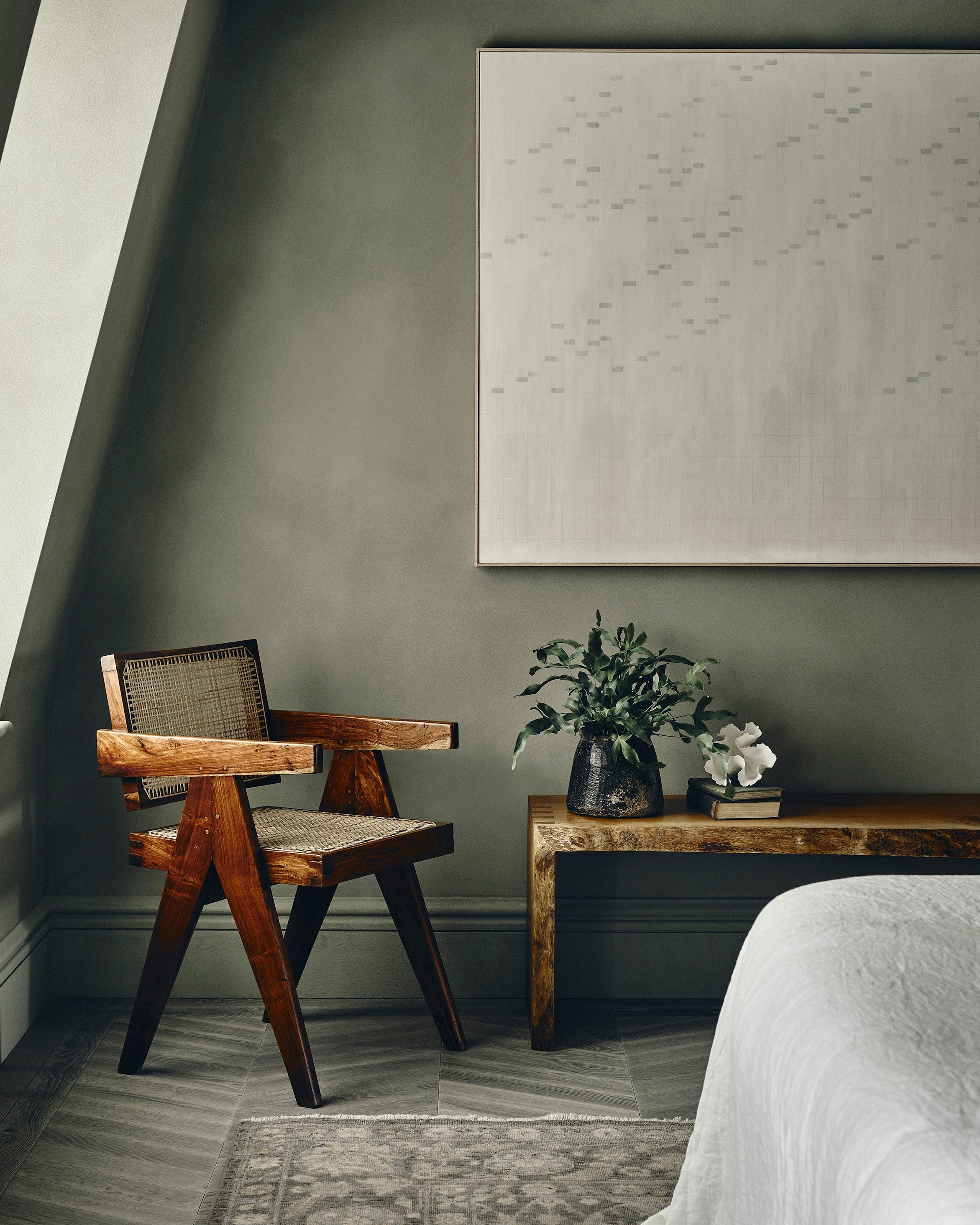 Chandigarh "V" Leg Armchair by Pierre Jeanneret - Set of 2 - Collectables