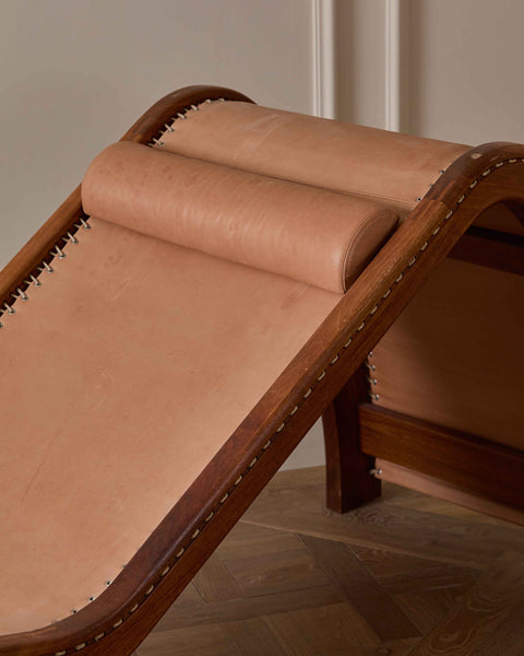 American Daybed in Rosewood & Natural Leather