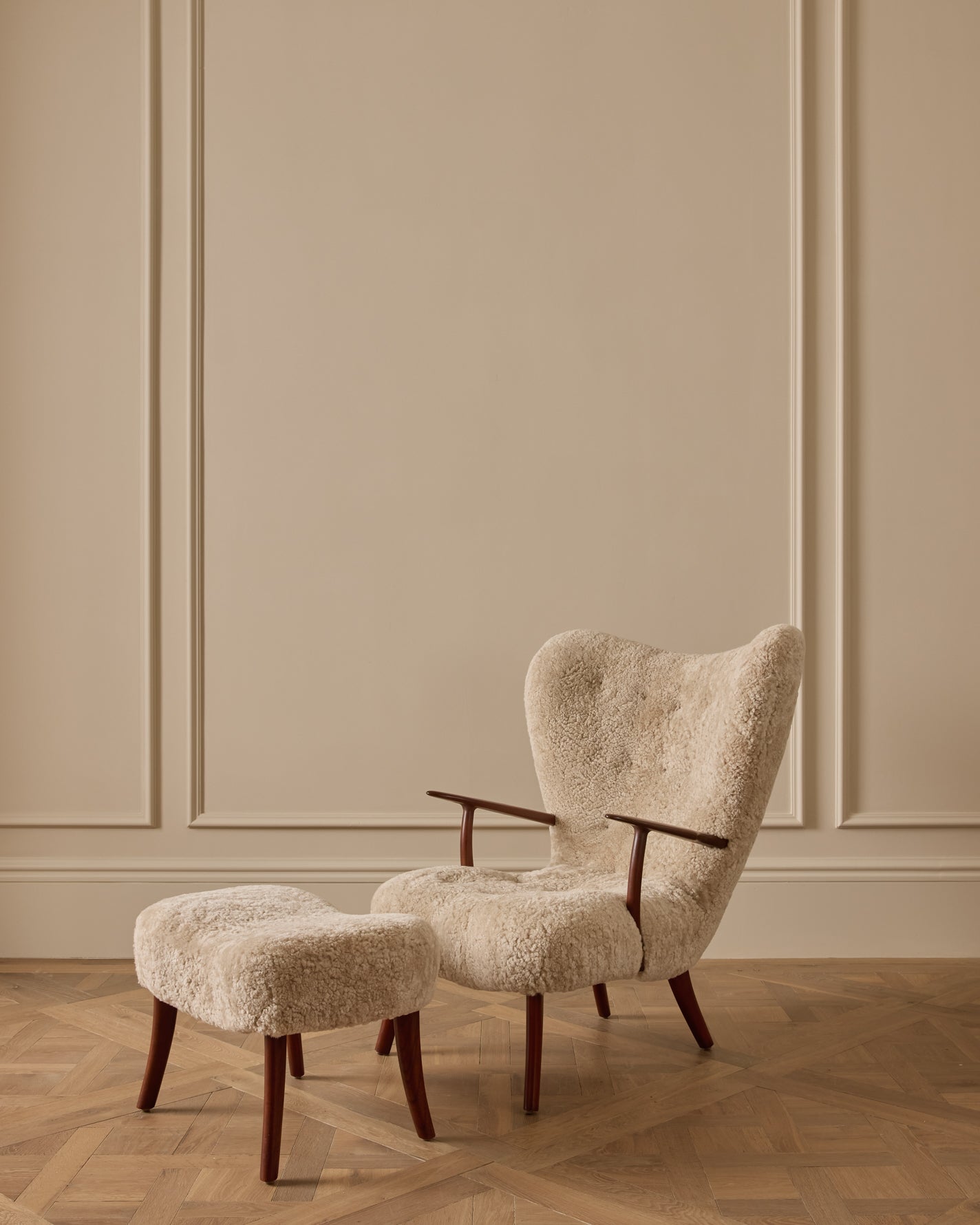 Pragh Armchair and Ottoman