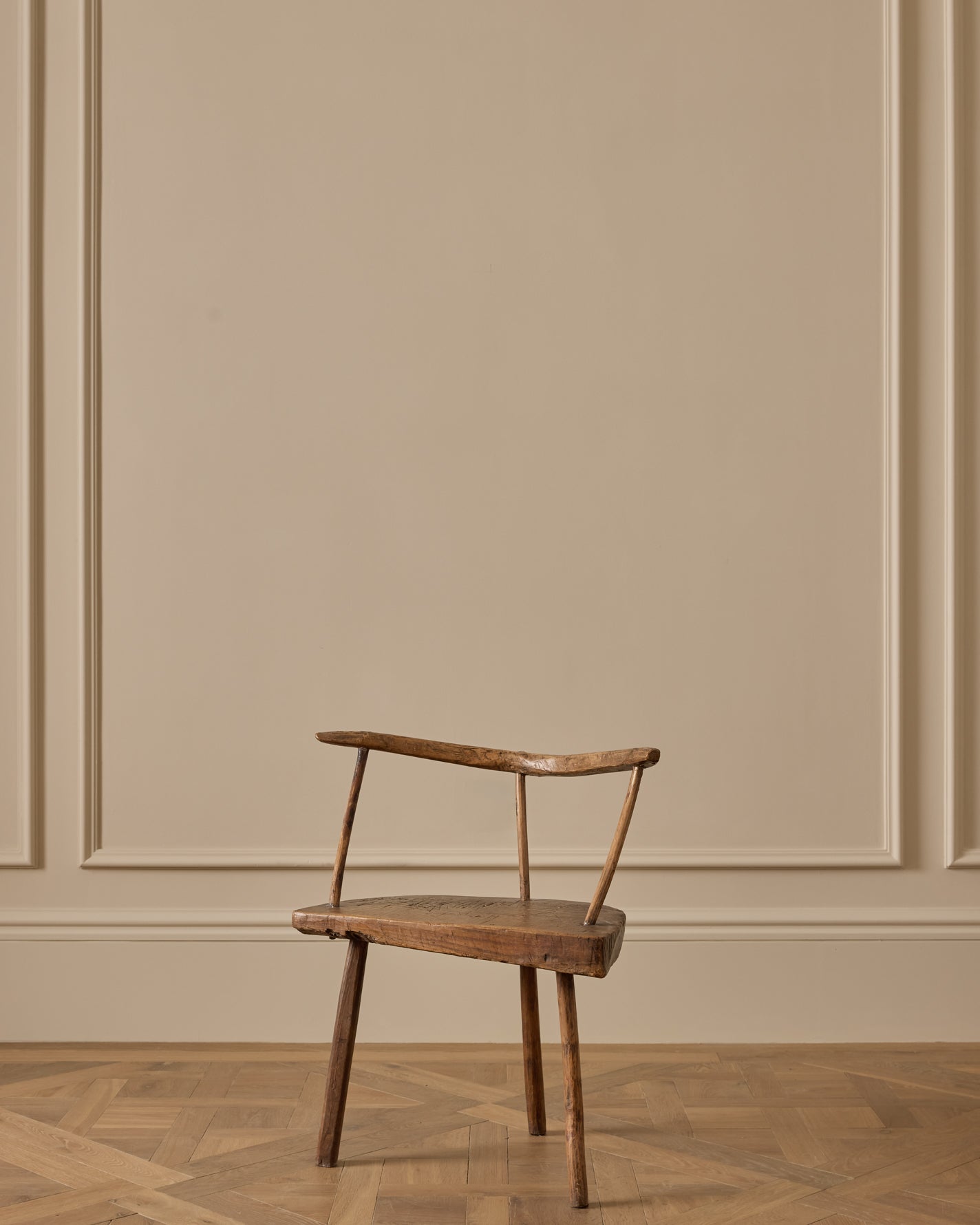 Wabi-Sabi Tripod Chair