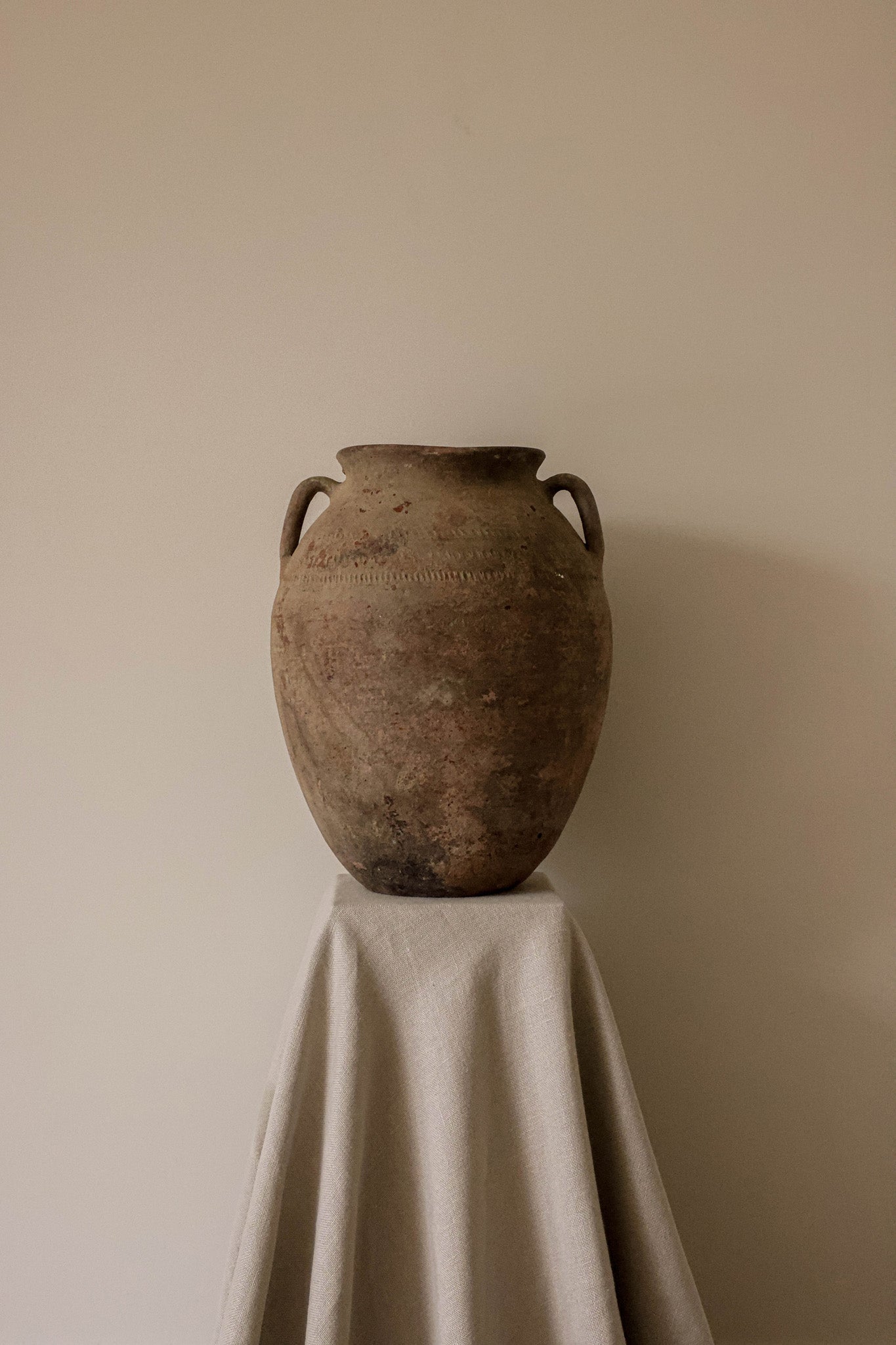 Medium Terracotta Jar