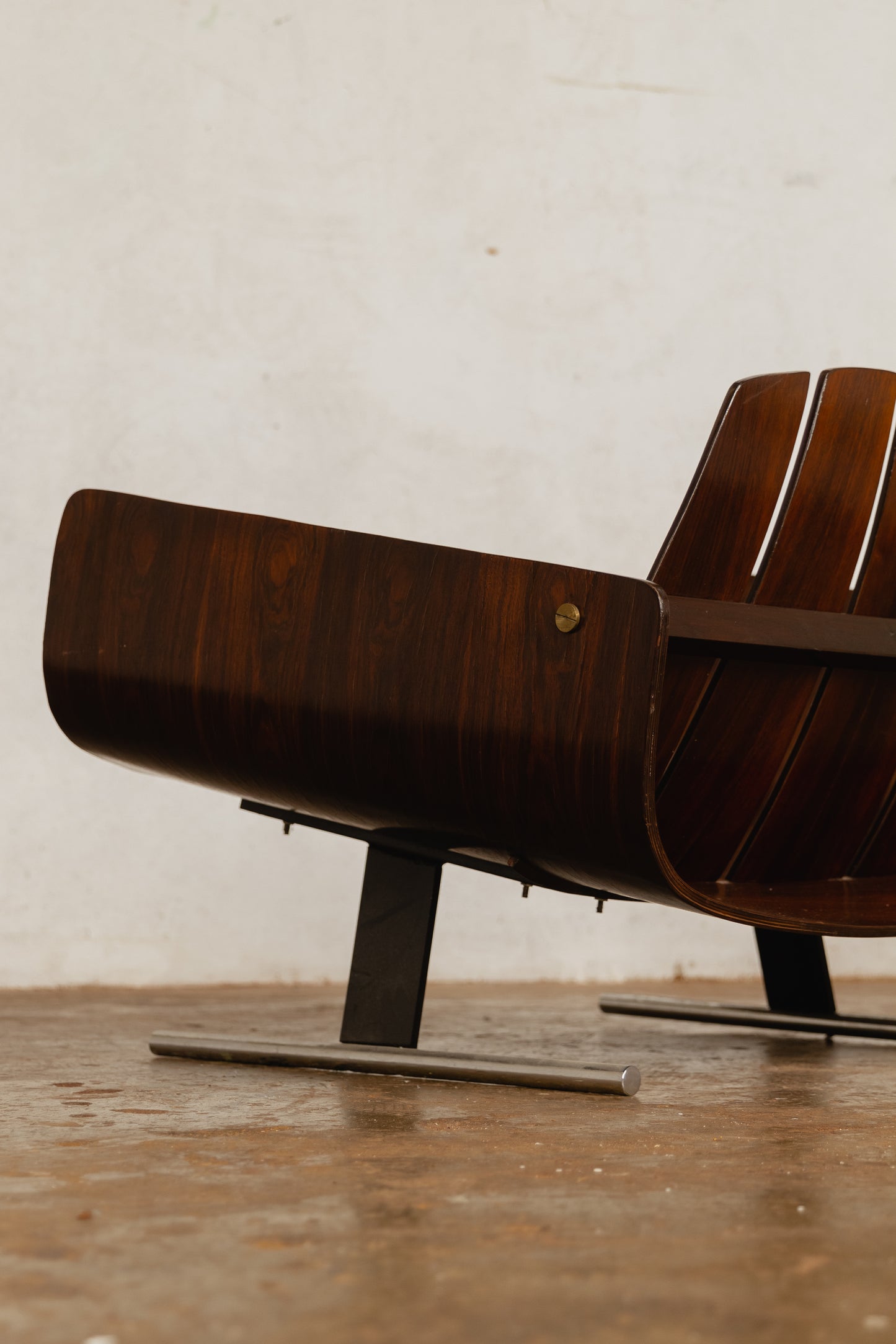 Jorge Zalszupin “Presidencial” chair, 1959