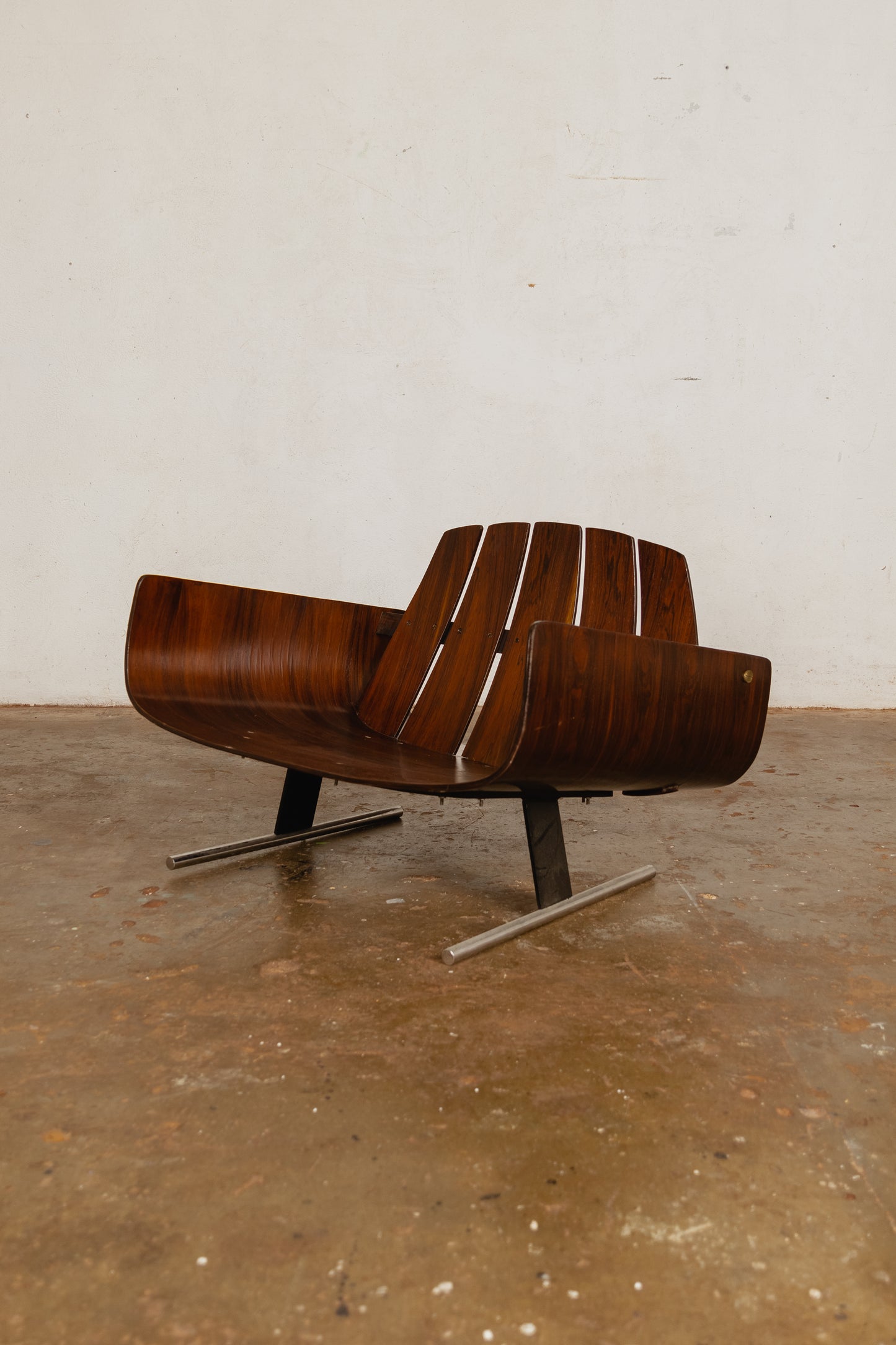 Jorge Zalszupin “Presidencial” chair, 1959