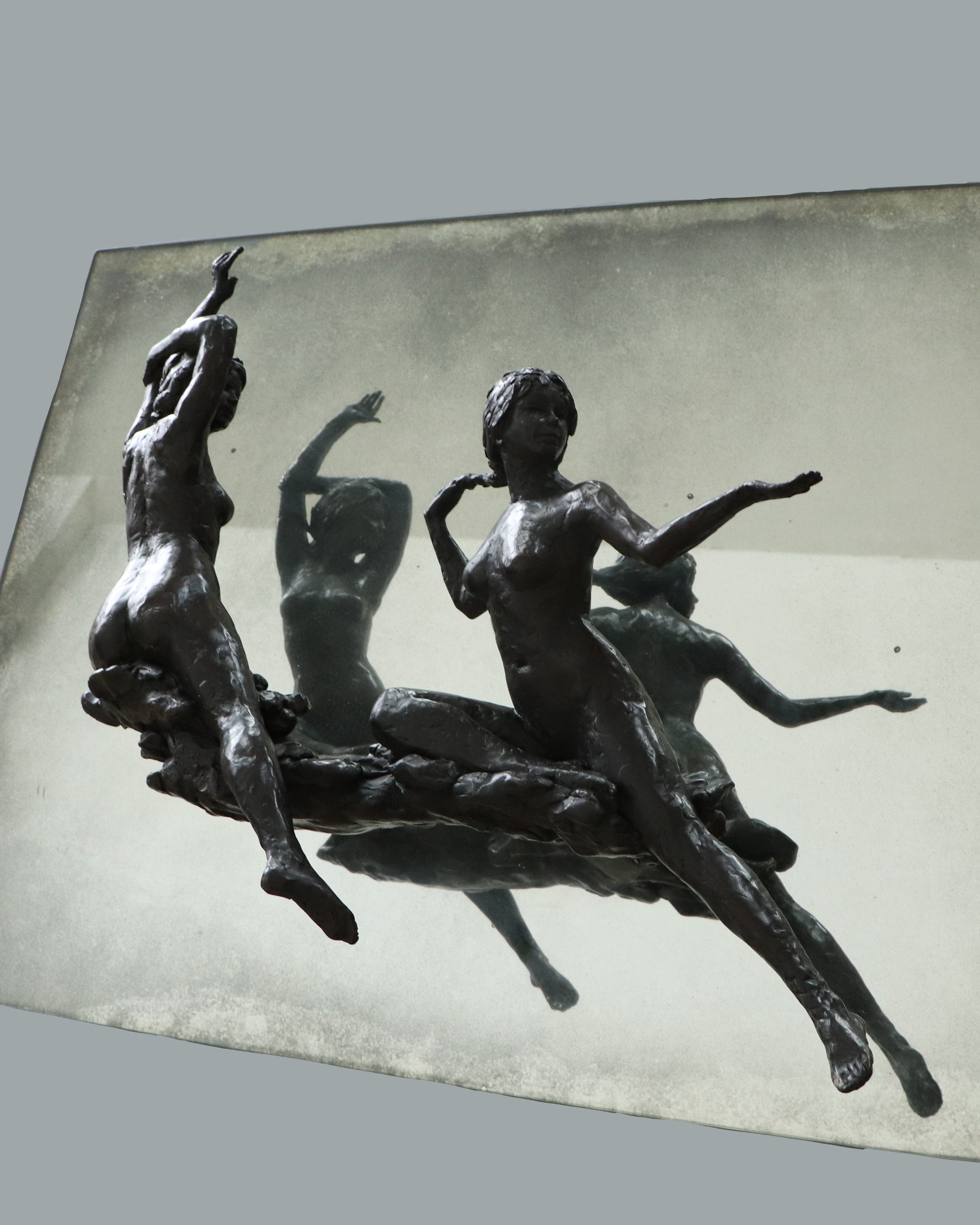 Sirens on a cloud - David William Ellis